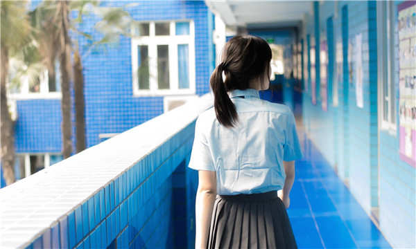 秀屿如何找到一个可以帮助我生孩子的女人？